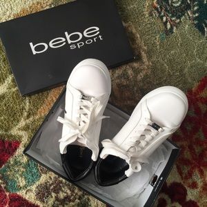 Bebe Sport Women’s Charley Sneakers, B/W Size 10 M